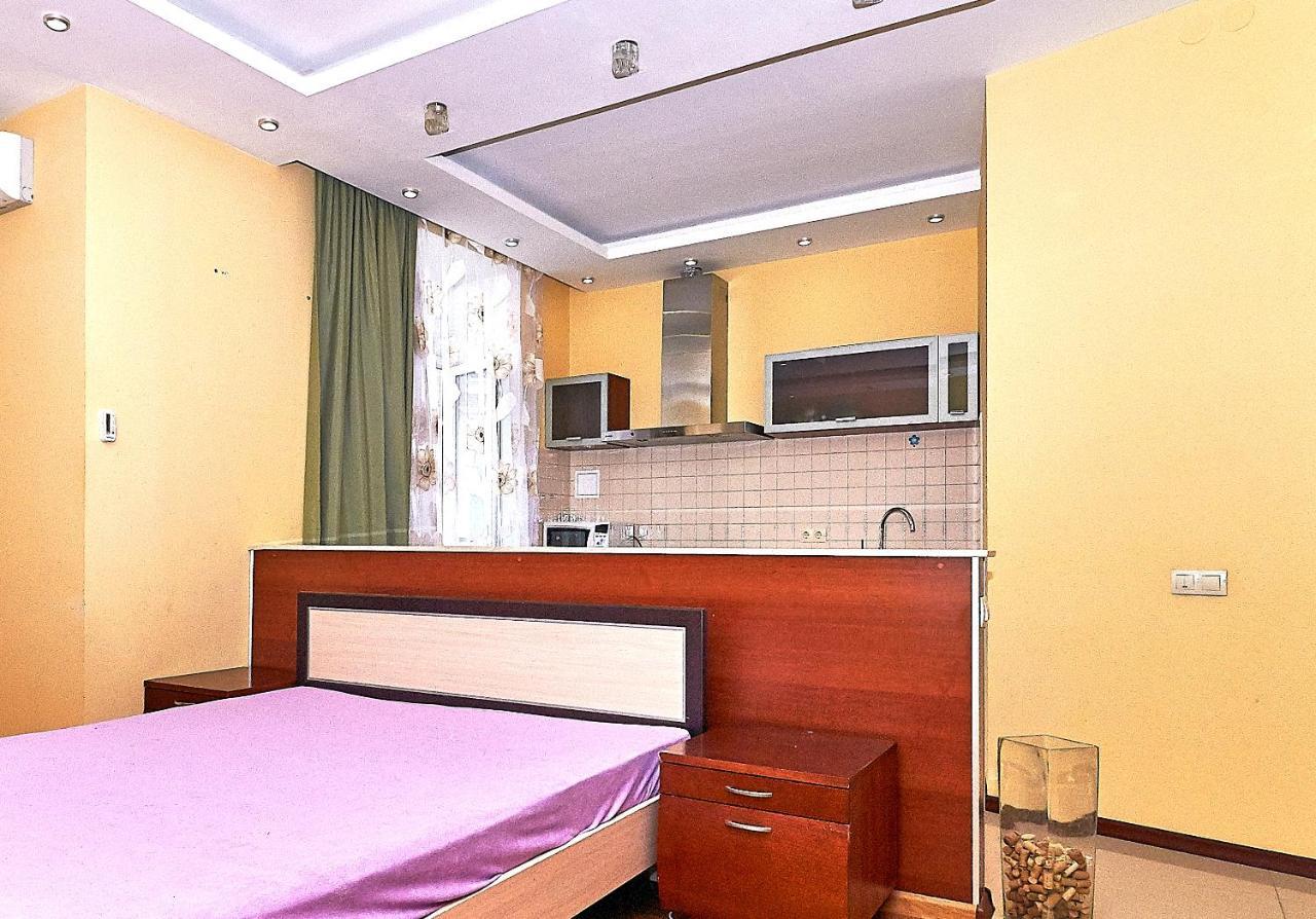Inn Home Apartments-Olimpiysky Stadium Area Kyiv Exterior photo